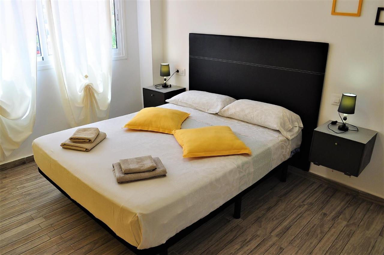 Cris Sol Apartments Los Cristianos  Exteriör bild